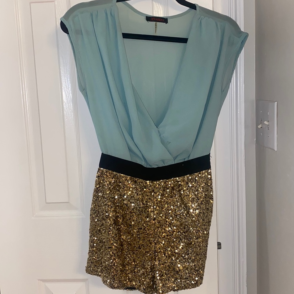 Woman’s very low neck romper